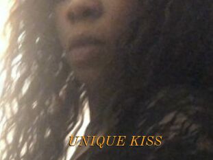 UNIQUE_KISS